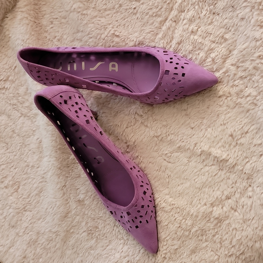 NWOT Unisa lavender purple heels 7 1/2